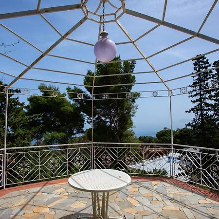 Villa Aurora Mondello Addaura Екстер'єр фото