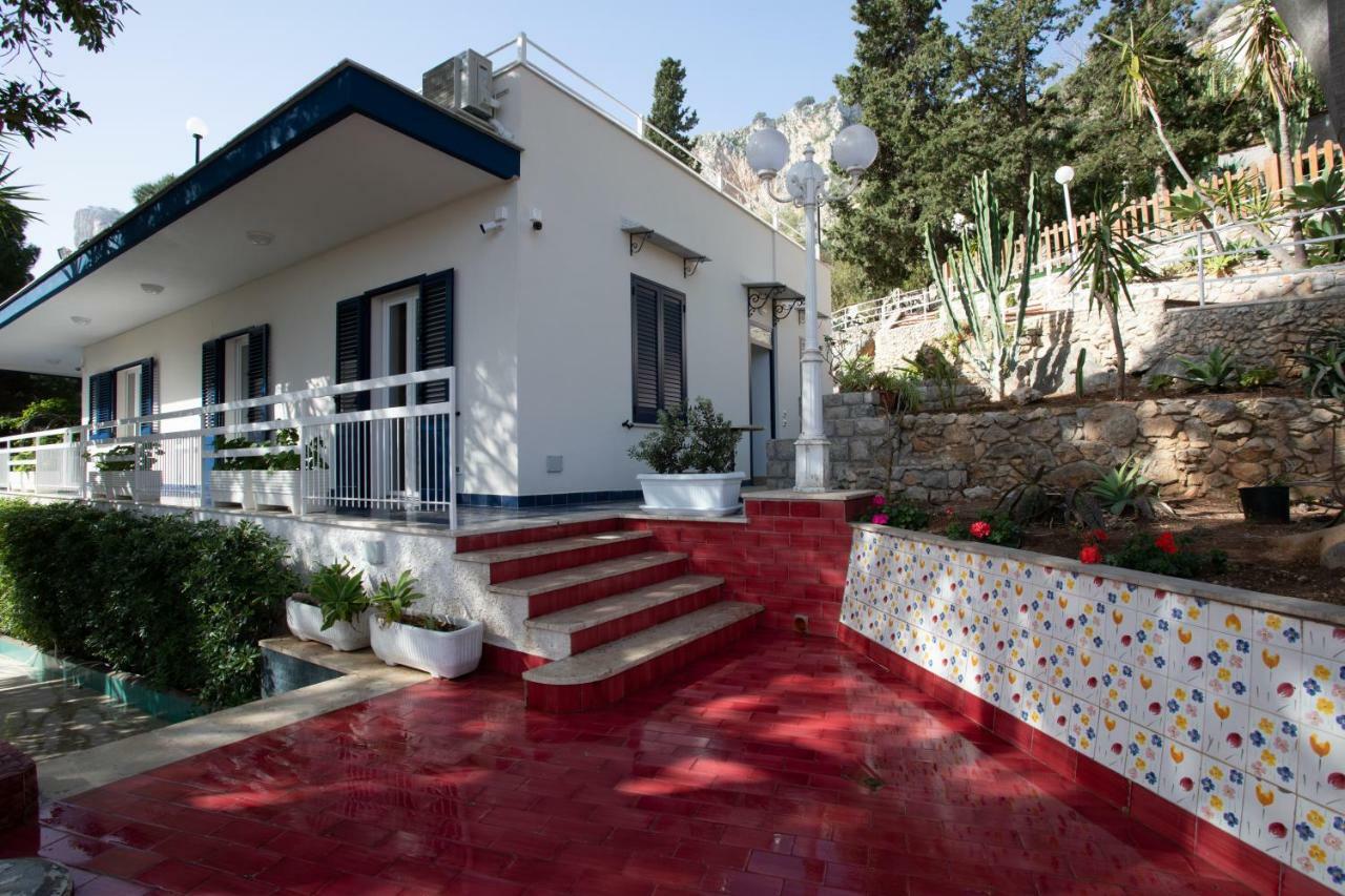 Villa Aurora Mondello Addaura Екстер'єр фото
