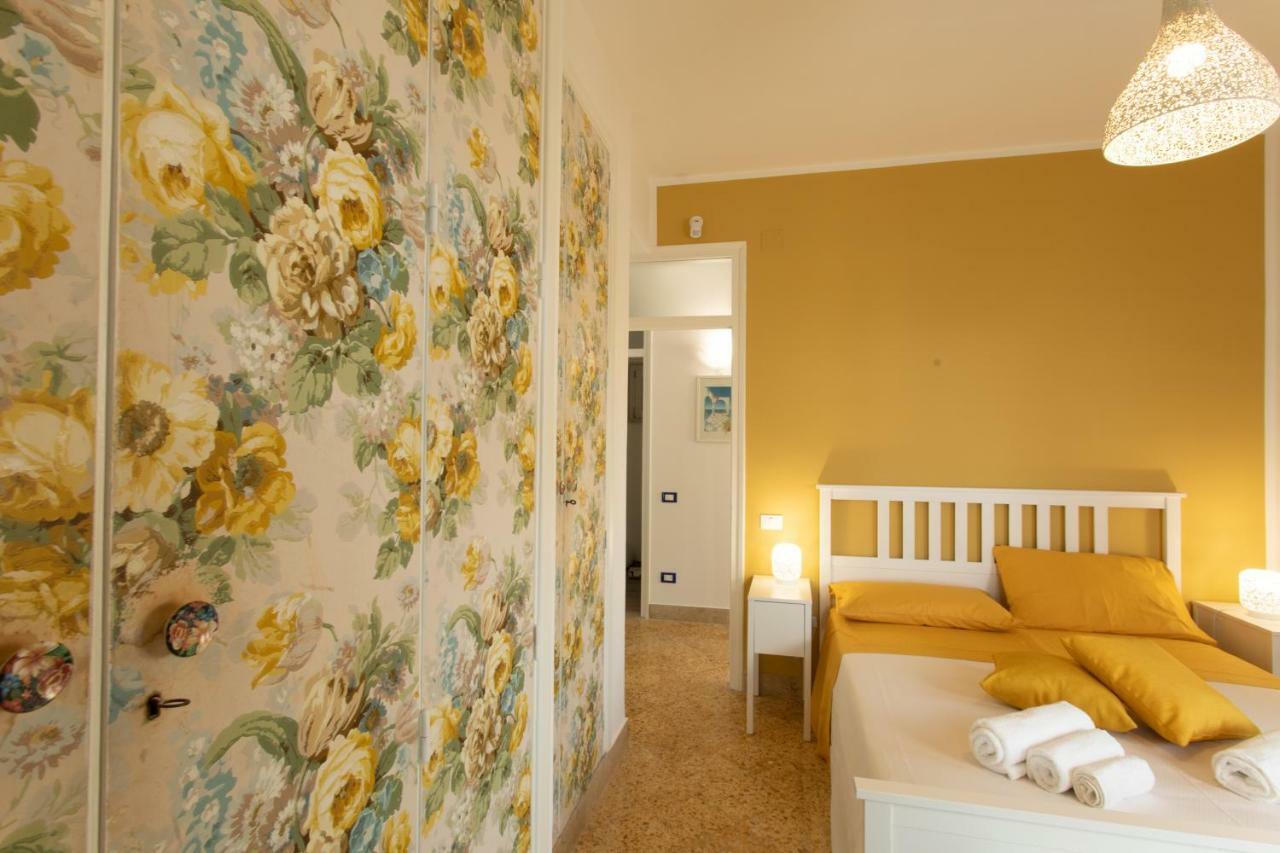 Villa Aurora Mondello Addaura Екстер'єр фото