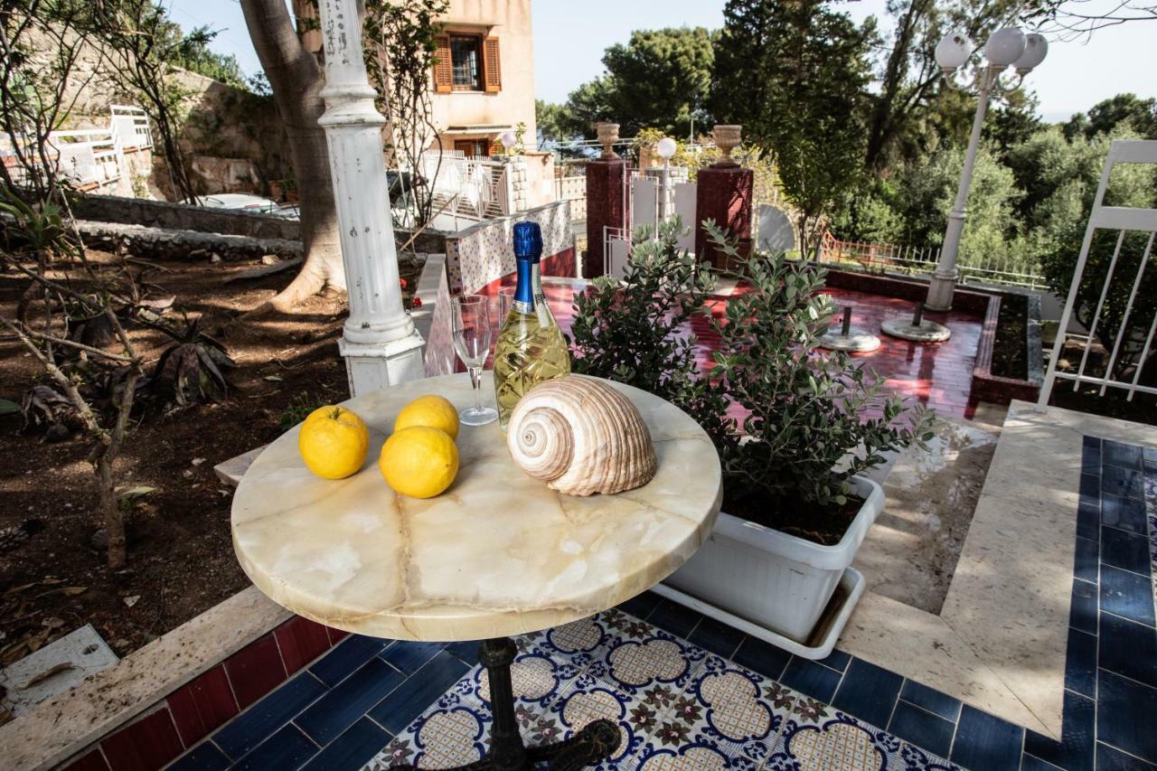 Villa Aurora Mondello Addaura Екстер'єр фото
