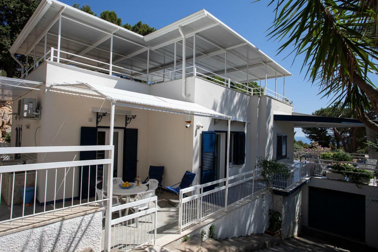 Villa Aurora Mondello Addaura Екстер'єр фото