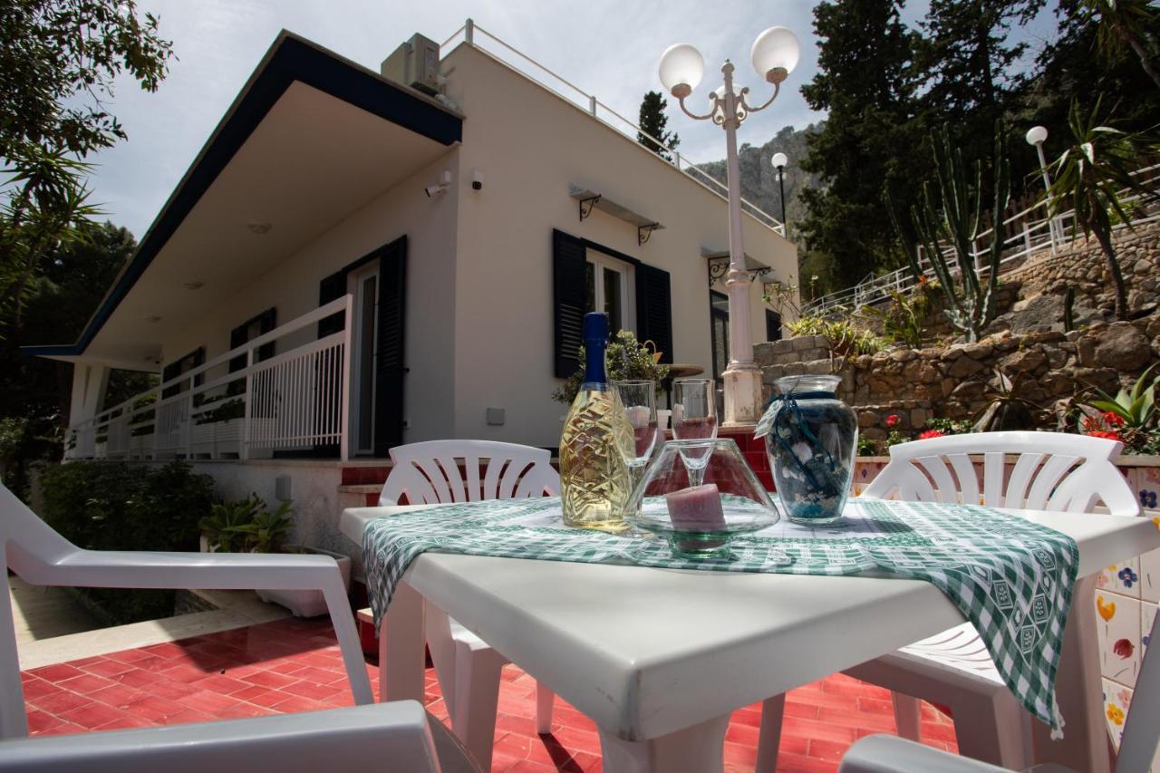 Villa Aurora Mondello Addaura Екстер'єр фото